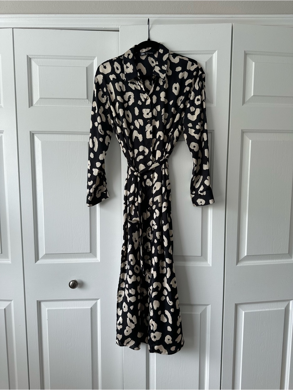 Zara Black and Cream Leopard Maxi Shirt Dress